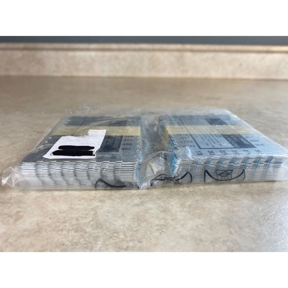 Benjamin Moore Command Wet Film Thickness Gauge 25-2032 Micron Scale - Picture 5 of 5